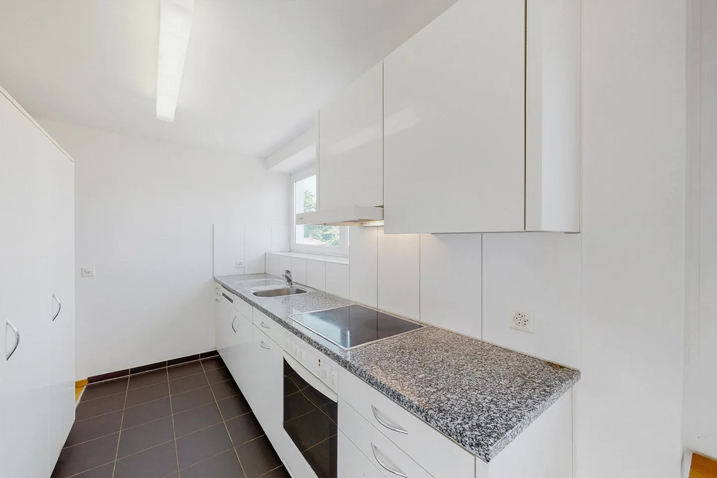 Helle 4.5 Zimmer Wohnung - Foto 2 von 6