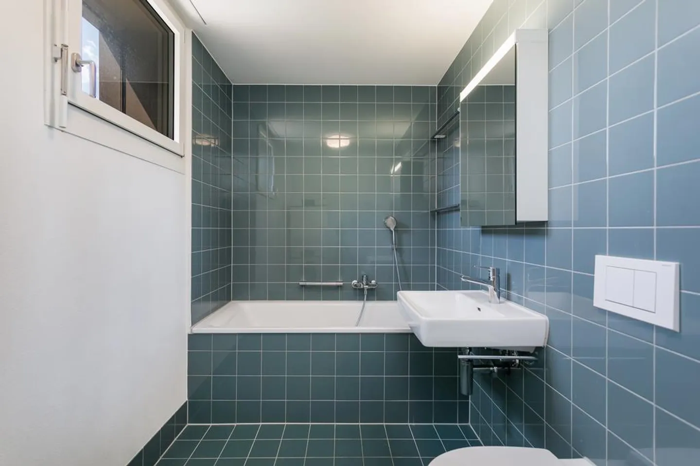 Comfort abitativo in una posizione residenziale idilliaca - Foto 6 di 7