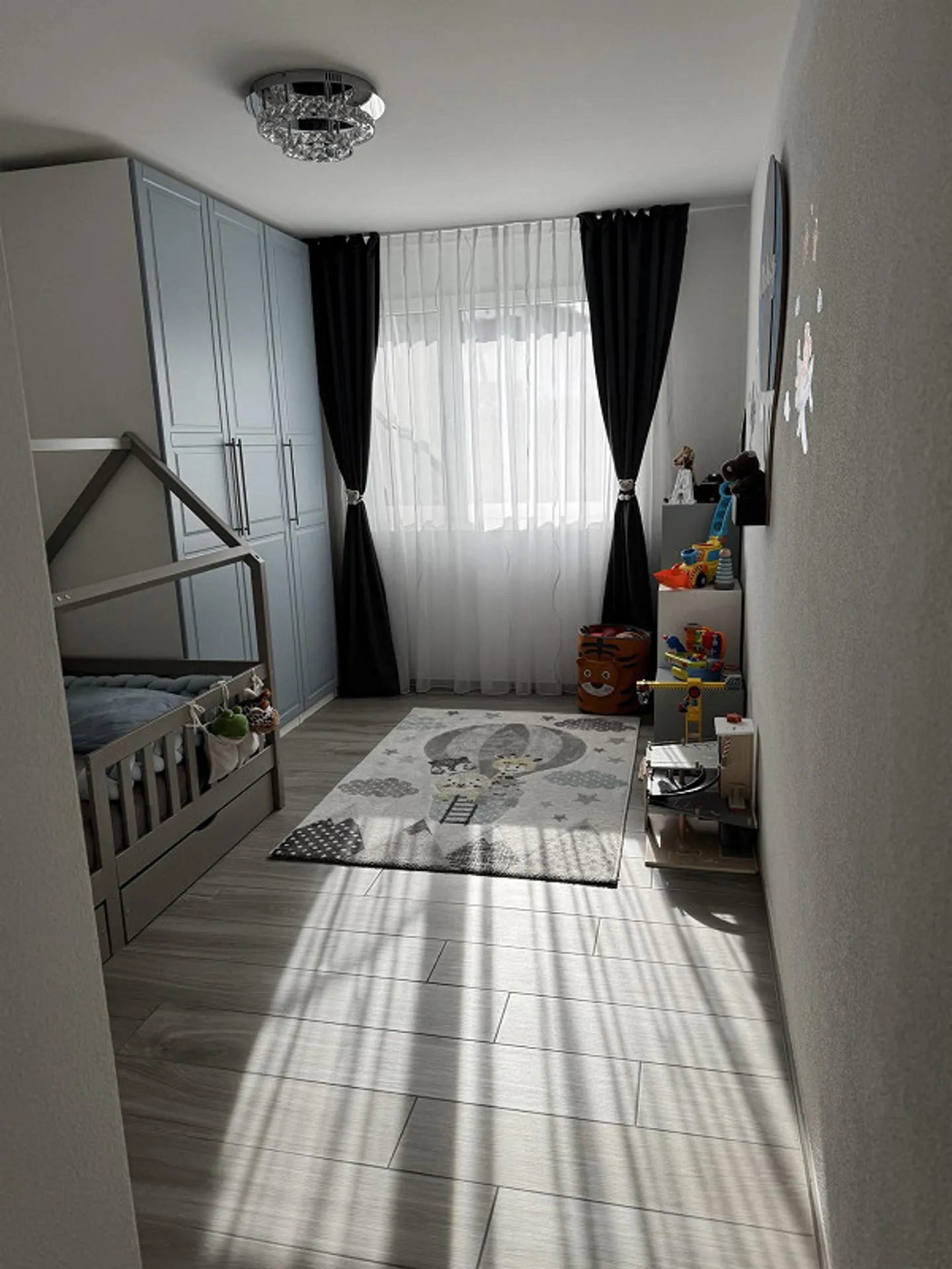 Modern 4.5-room garden apartment in a central location in Bülach - Photo 11 of 12