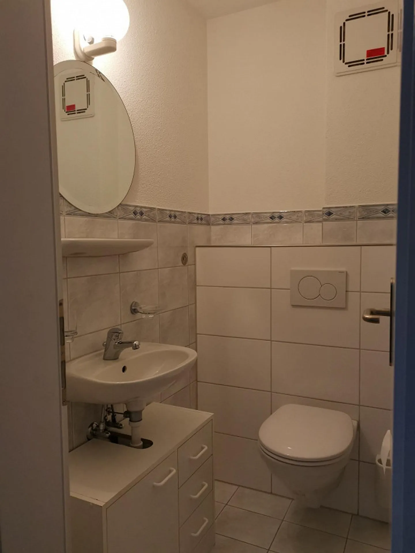 Moderno, luminoso appartamento di 3,5 locali in posizione tranquilla con vista sul verde - Foto 21 di 22