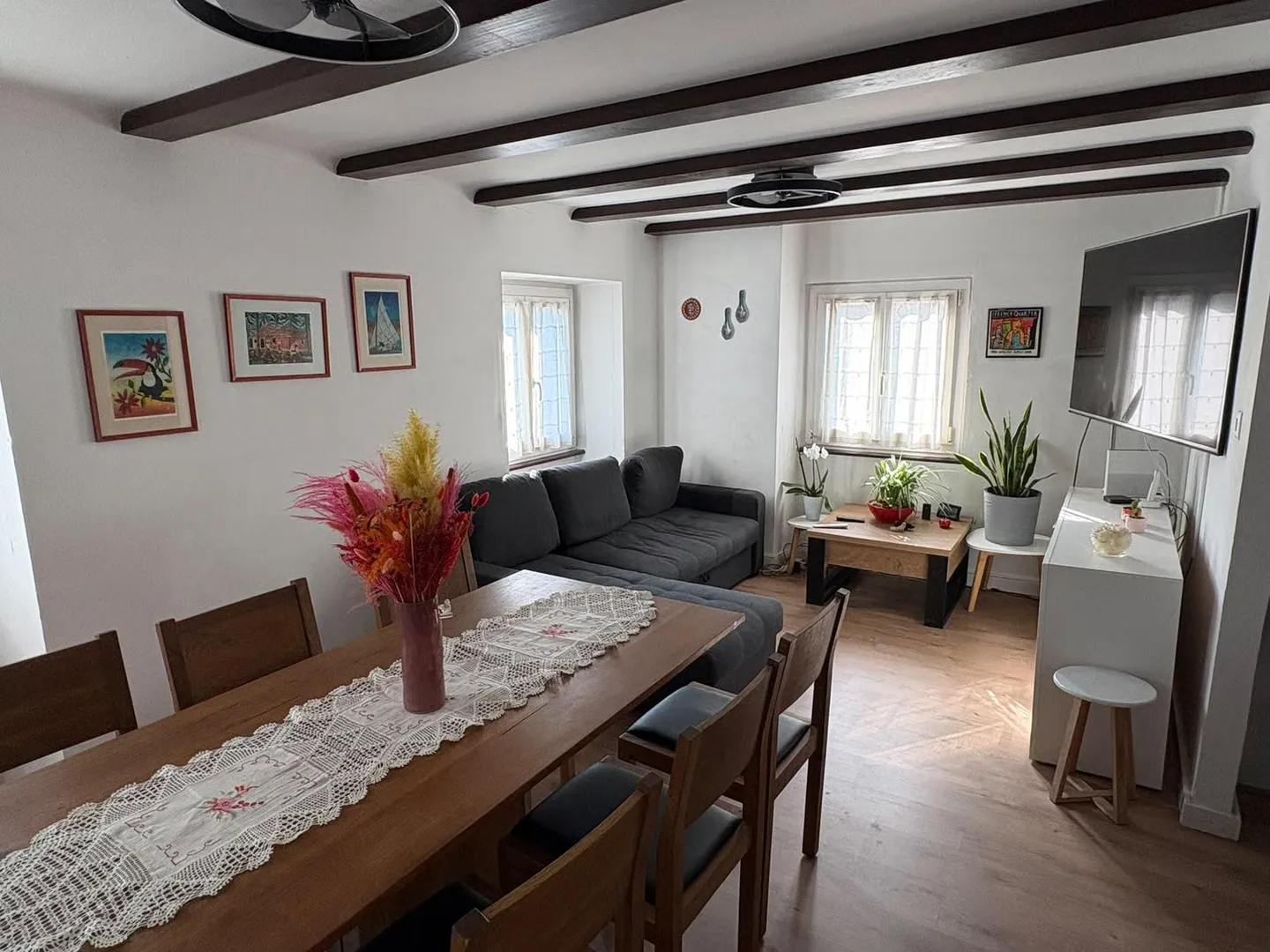 Charmante maison avec extérieur au coeur d'Aproz - Foto 3 di 10