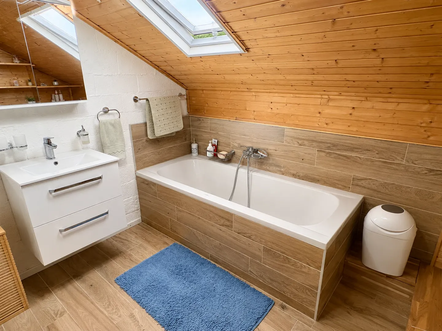Charmante maison avec extérieur au coeur d'Aproz - Foto 8 di 10