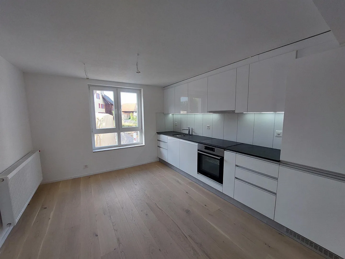 Single-family house with expansion potential *including building permit - Photo 3 of 17