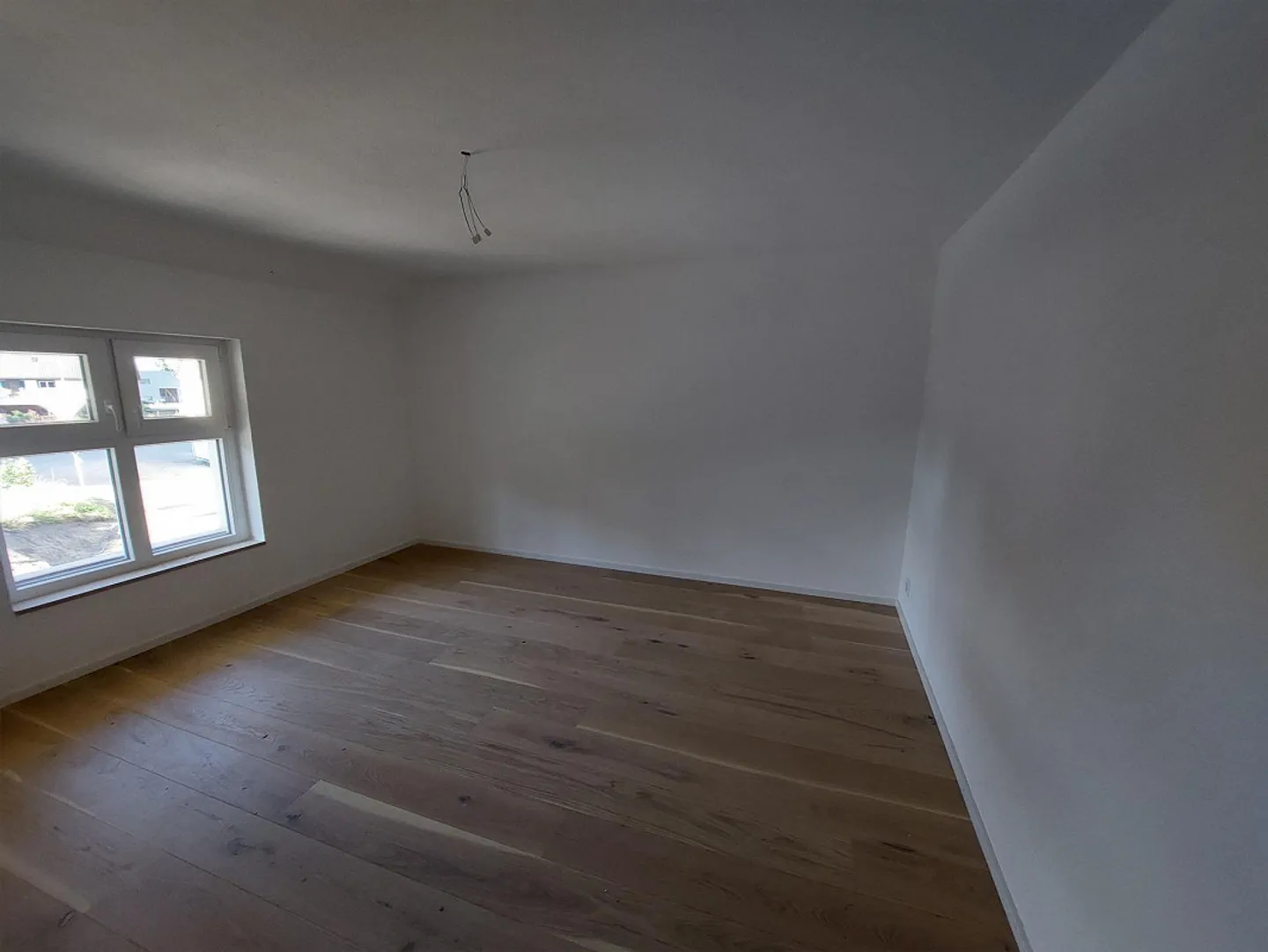 Single-family house with expansion potential *including building permit - Photo 14 of 17