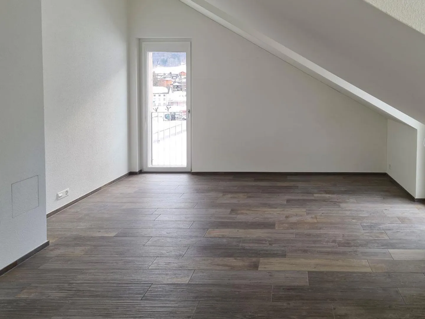 Attraktiv Wohnen im Glarner Hinterland - Foto 3 di 9