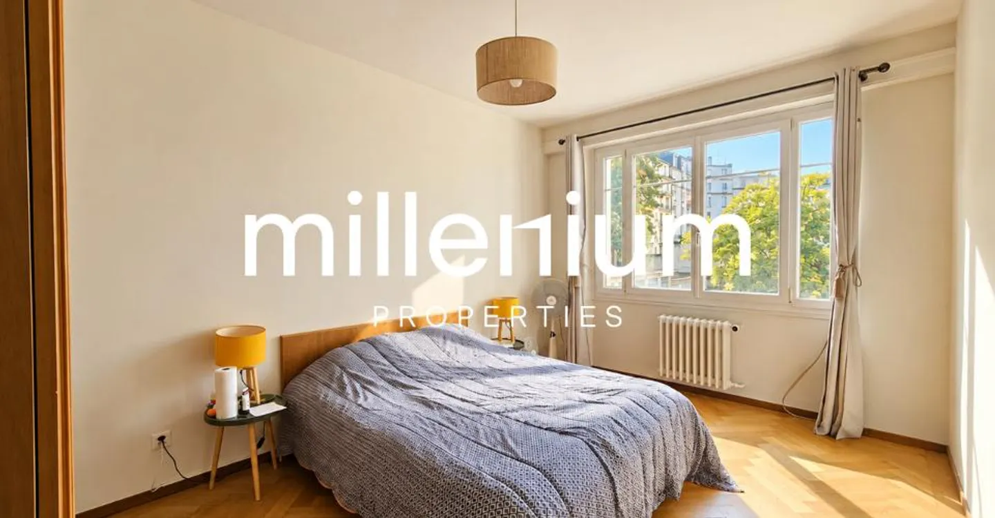 Magnificent furnished apartment of 90 m2 renovated in Pâquis, close to the lake - Photo 3 of 5