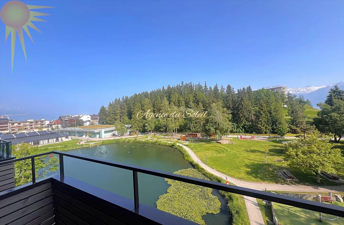 Magnifico appartamento di 3,5 stanze in una nuova residenza, con vista sul lago Ycoor e sulle Alpi! - Foto 1 di 13