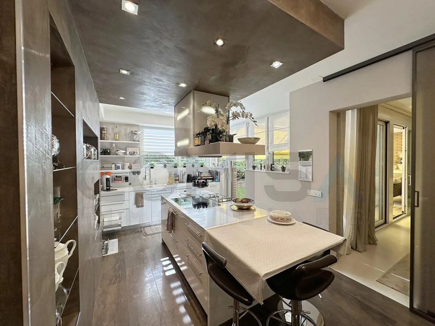 Viganello-Lugano Appartement élégant 5.5 pièces avec jardin privé - Photo 4 sur 7