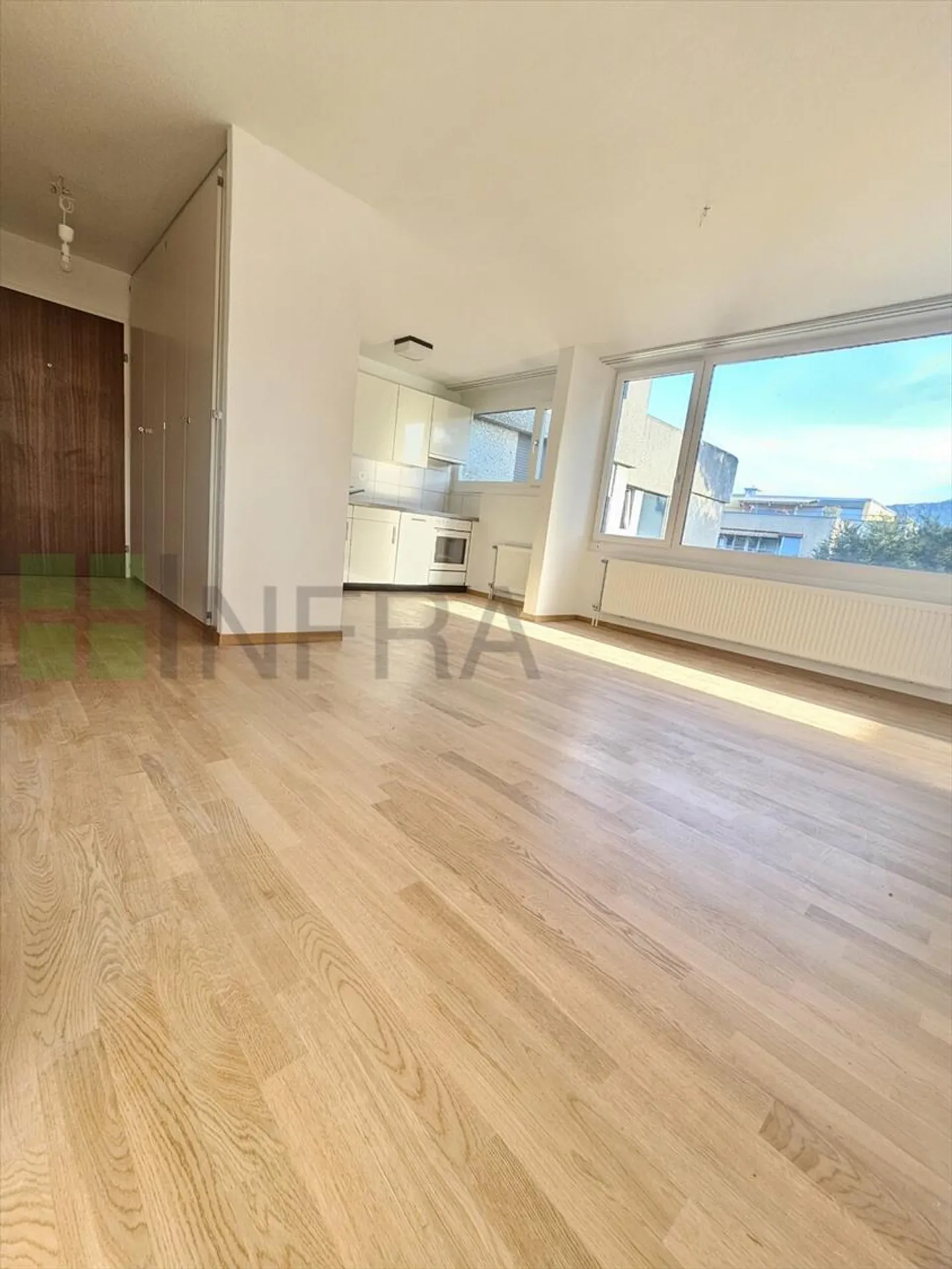 Bell'appartamento di 3,5 stanze - 3° piano - Foto 3 di 7