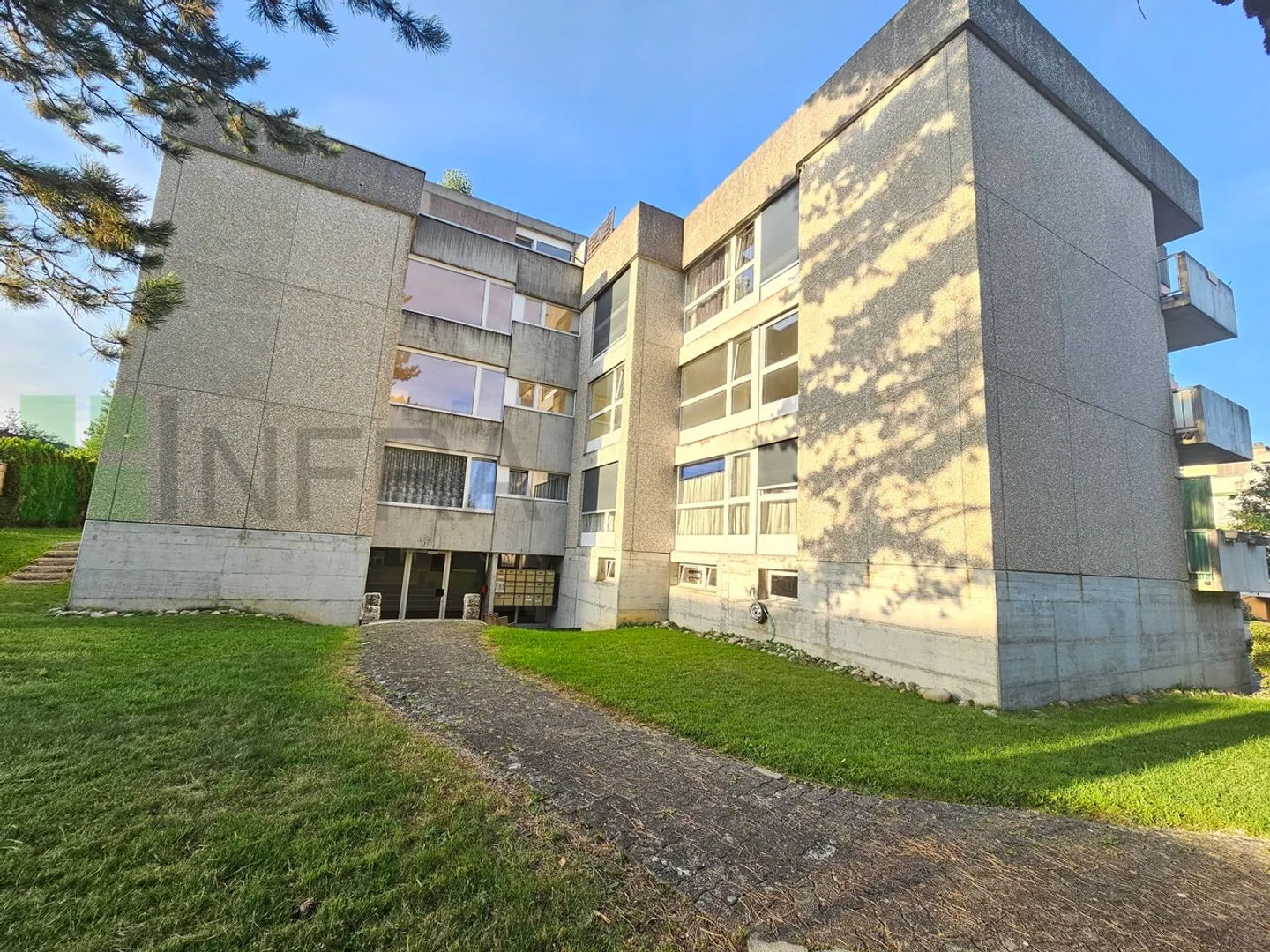 Bell'appartamento di 3,5 stanze - 3° piano - Foto 6 di 7