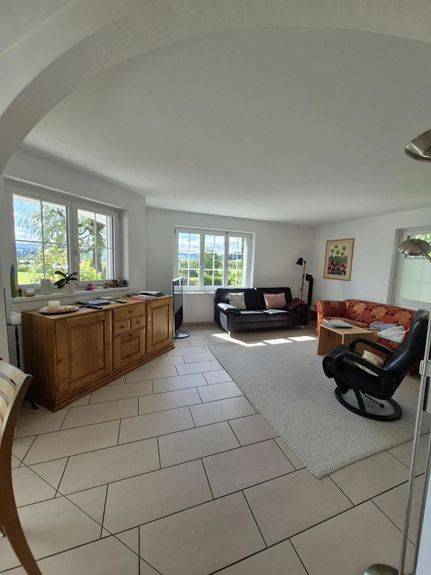 6½ Room Single-Family House in Preferred Residential Area - Photo 9 of 14