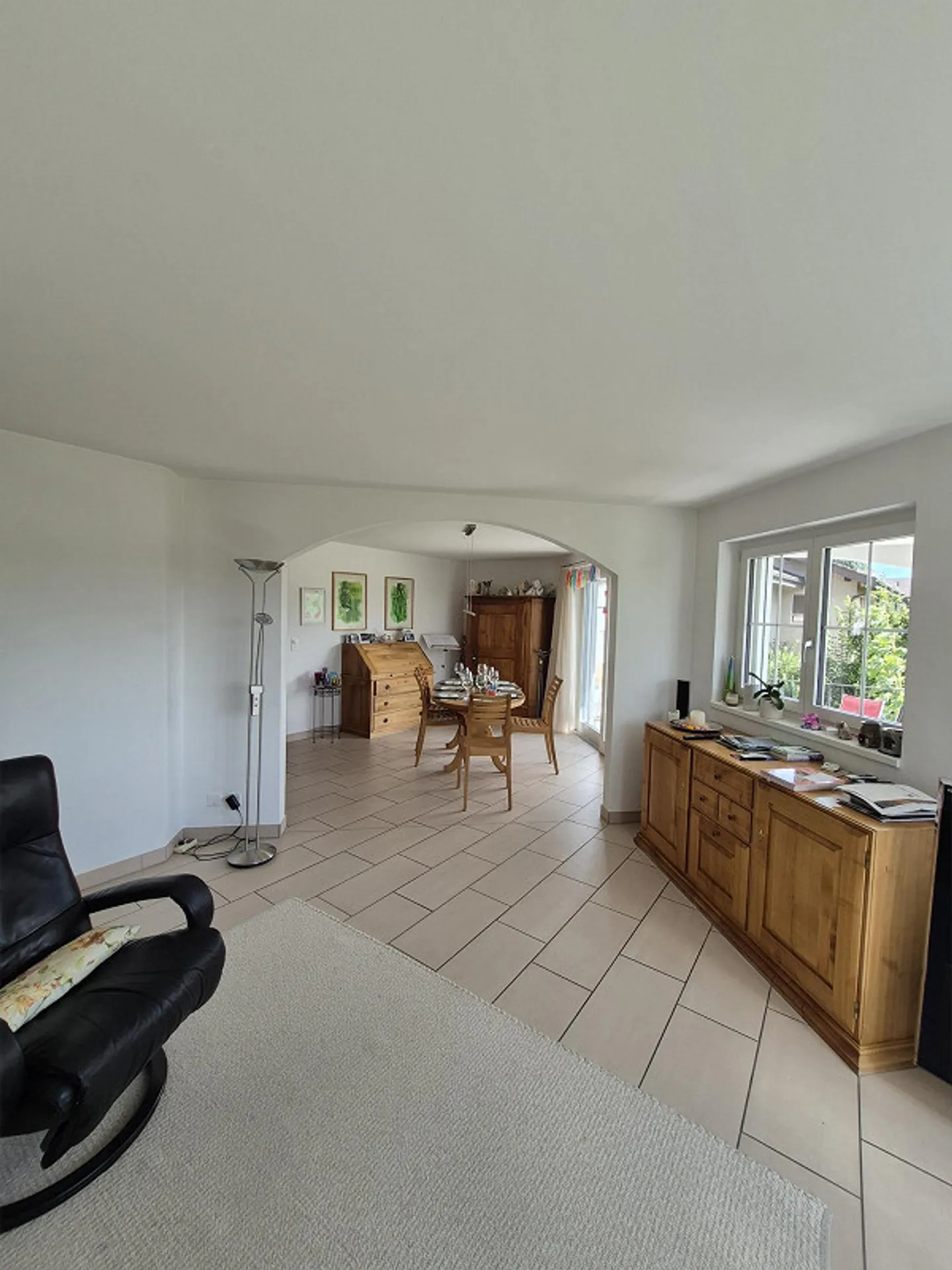 6½ Room Single-Family House in Preferred Residential Area - Photo 8 of 14