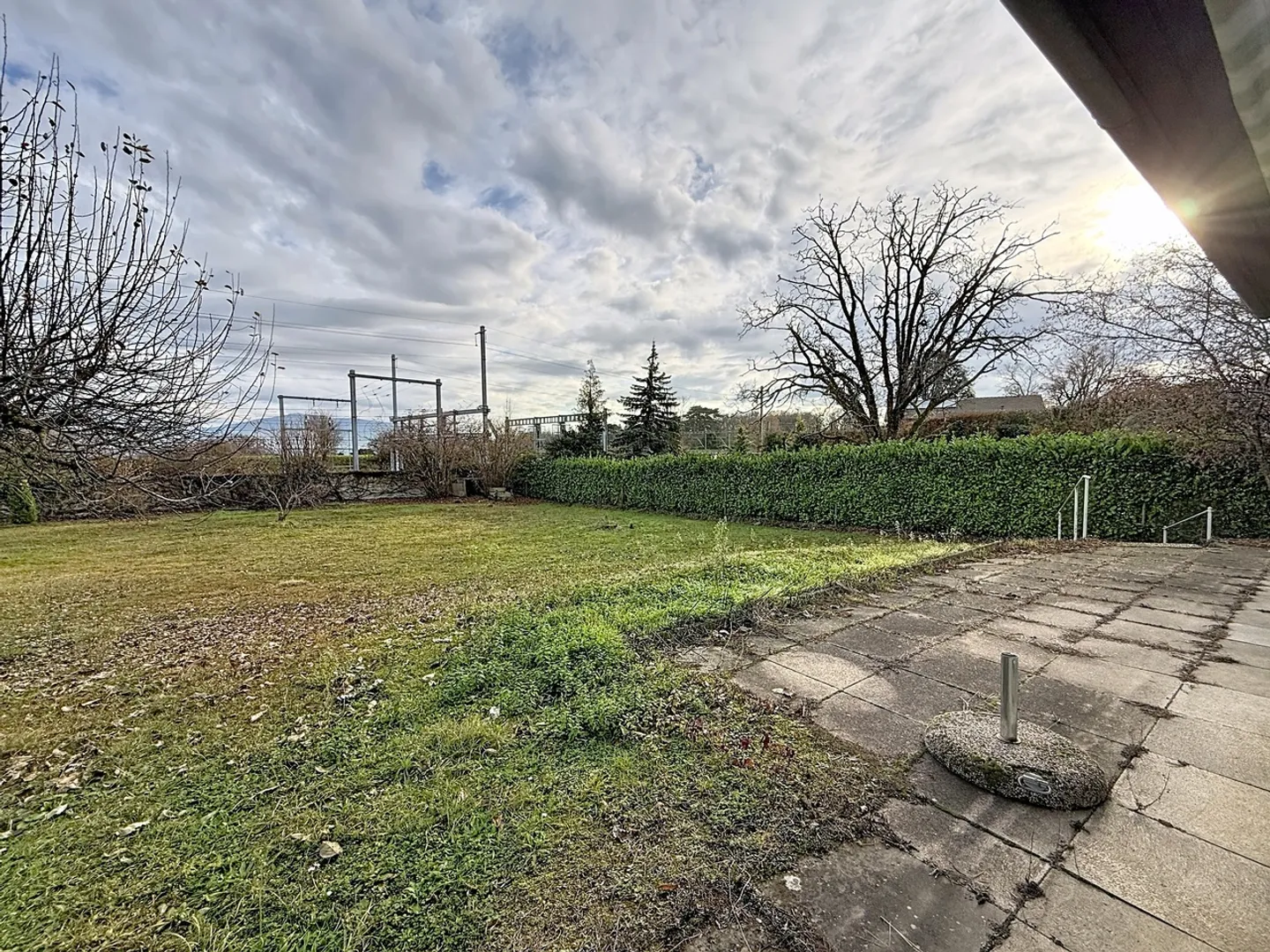 Einfamilienhaus mieten - Foto 3 von 11