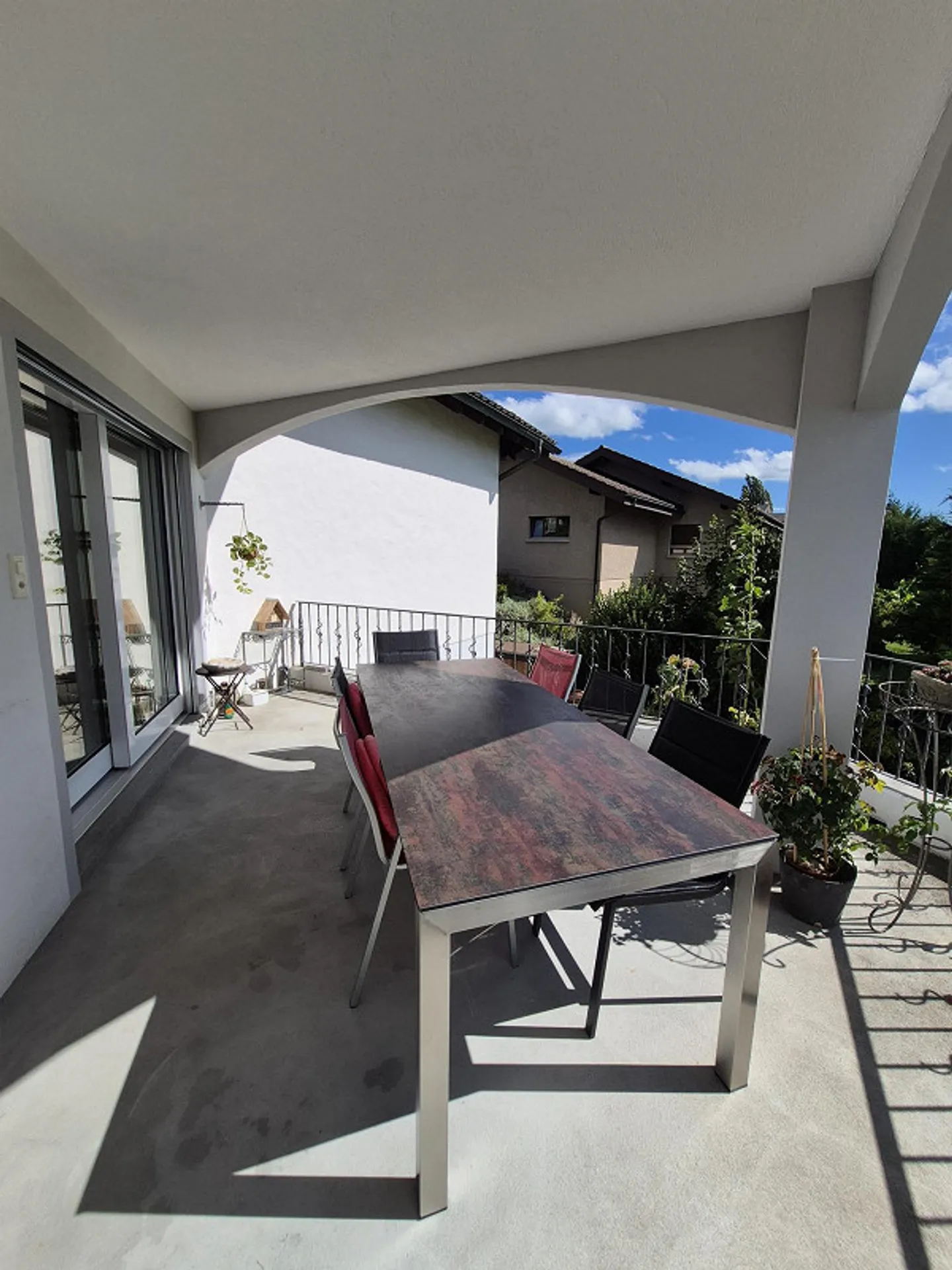 6½ Room Single-Family House in Preferred Residential Area - Photo 11 of 14
