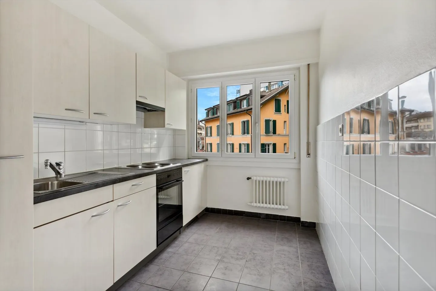 Helle Wohnung - Foto 2 von 4