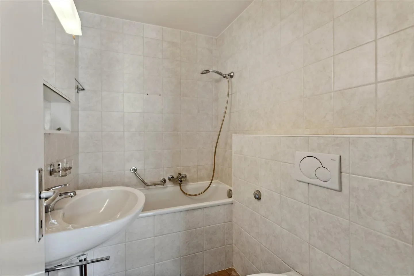 Helle Wohnung - Foto 3 von 4