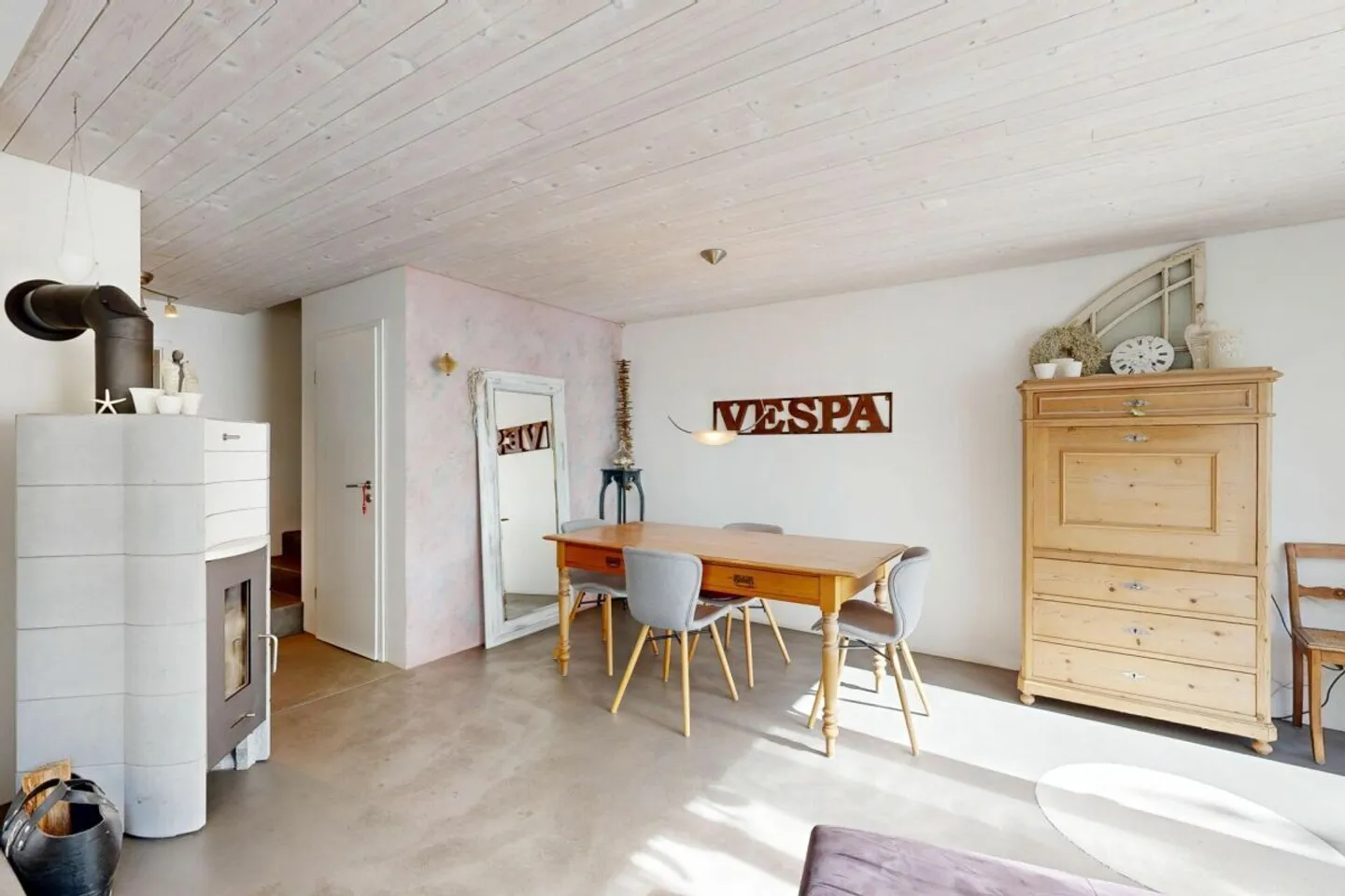 Modern Single-Family House with Commercial Share - Photo 3 of 17