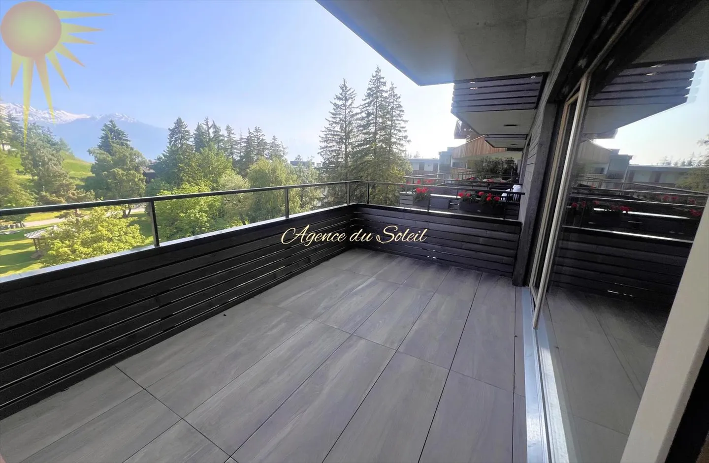 Magnifico appartamento di 3,5 stanze in una nuova residenza, con vista sul lago Ycoor e sulle Alpi! - Foto 13 di 13
