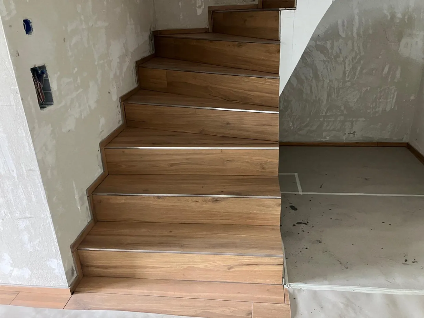 ERSTVERMIETUNG - LETZTE GELEGENHEIT - 4.5 ZIMMER - 7/24 BESICHTIGEN! - Foto 10 von 13