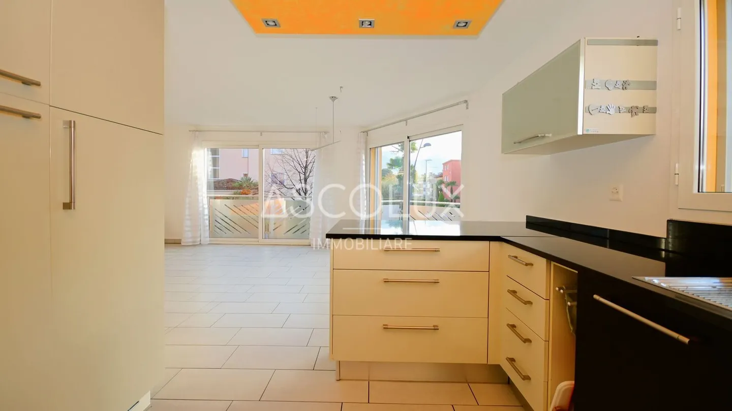 Semi-Detached House with 3.5 and 4.5 Room Apartments and Large Storage/Hobby Rooms - Photo 11 of 24