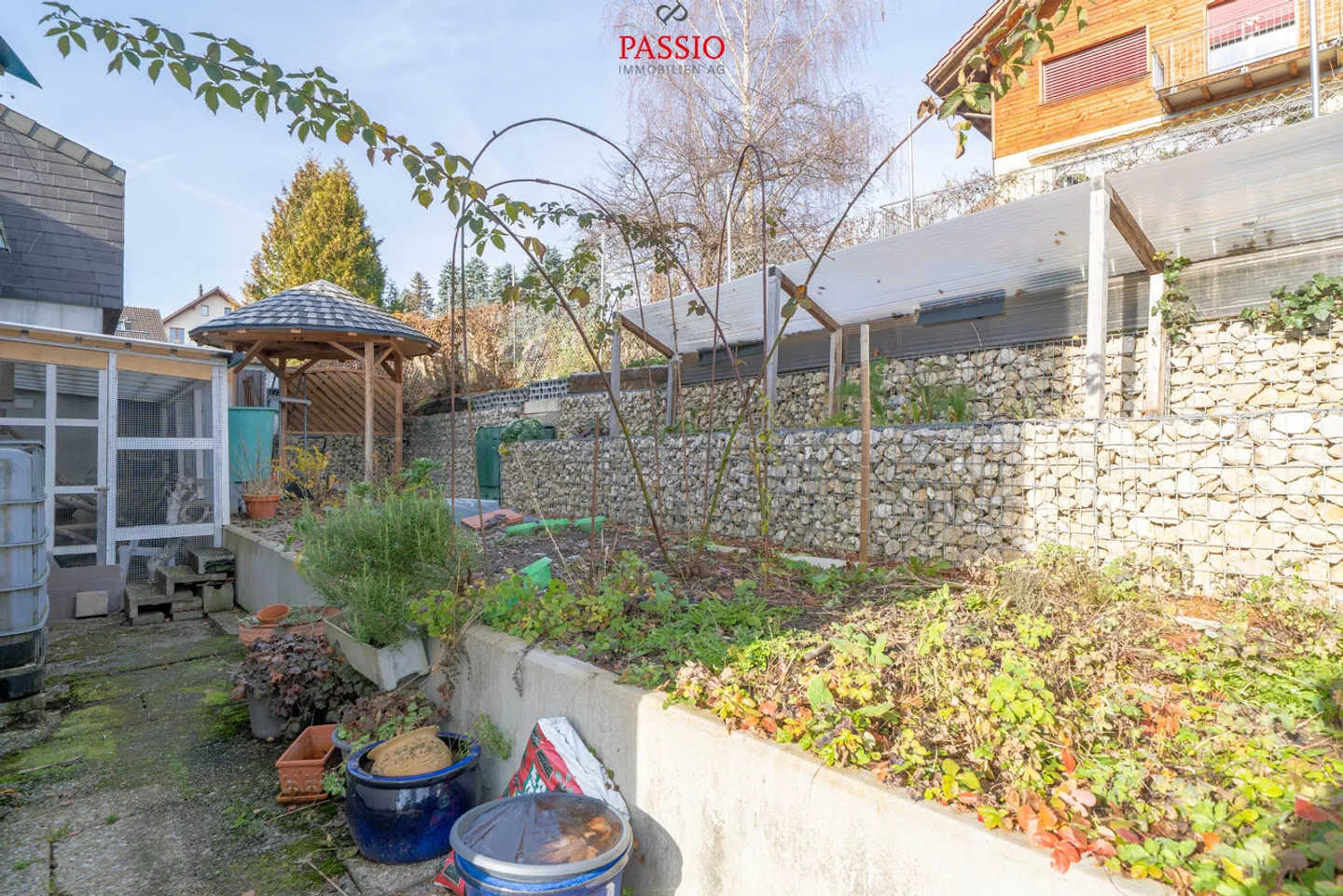 Maison 2 familles de 7 pièces avec studio, espace commercial et vue sur les Alpes - Photo 12 sur 32