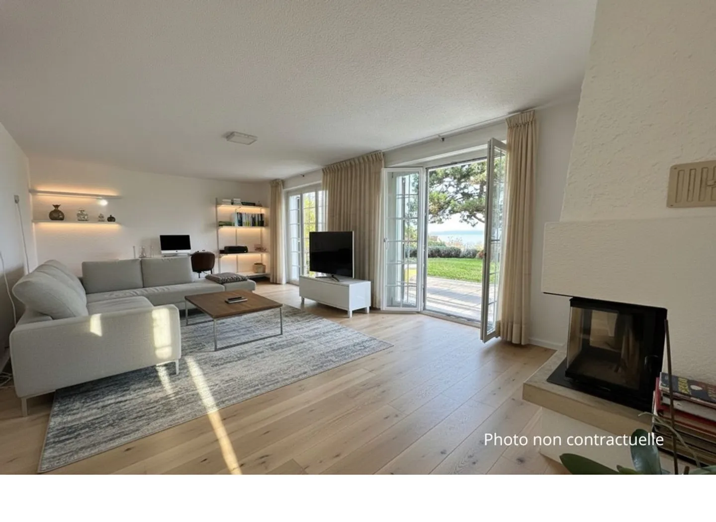 Einzelvilla mit Seeblick im Herzen der Weinberge - Foto 1 von 11