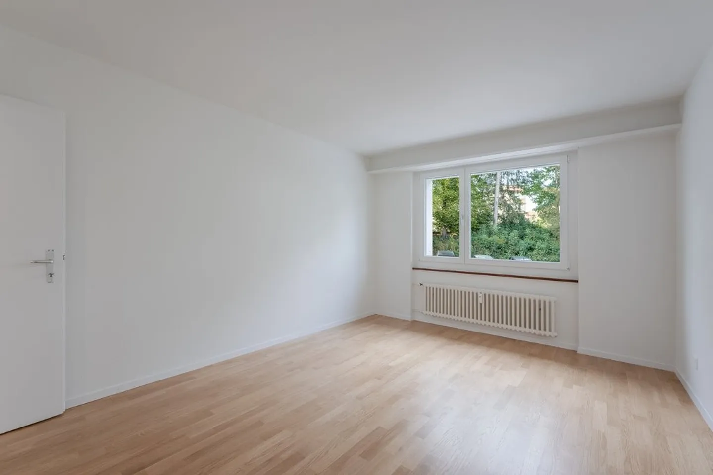 Charming 3-Room Apartment - Photo 3 of 5