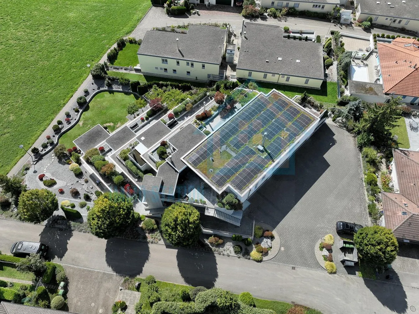 Exclusive Terrace House with Panoramic Views and Highest Living Comfort - Photo 13 of 14