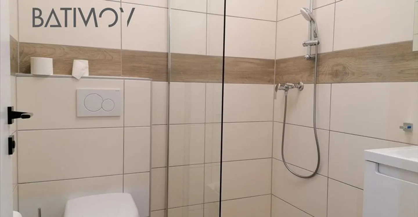 Mischgenutztes Gebäude mieten - Foto 1 von 6