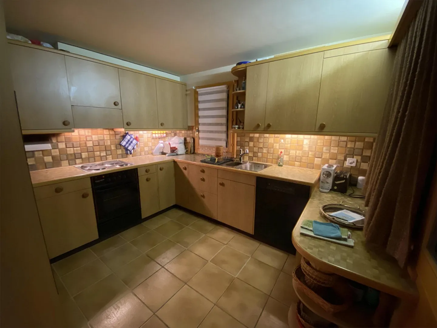 4.5 room apartment with balcony and terrace on 2 floors - Photo 11 of 20