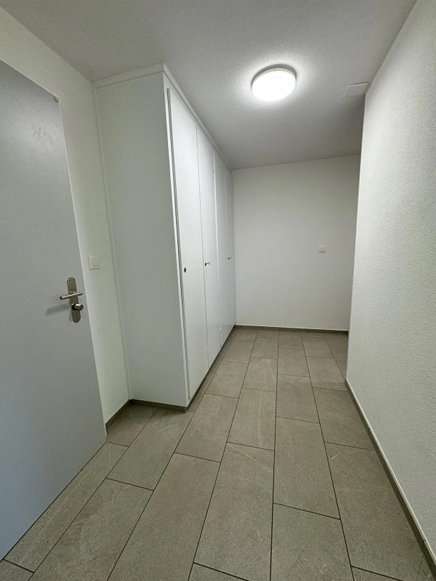Moderne, grosszügige 1.5-Zi-Wohnung an ruhiger Lage (grosser Balkon) - Foto 6 von 7