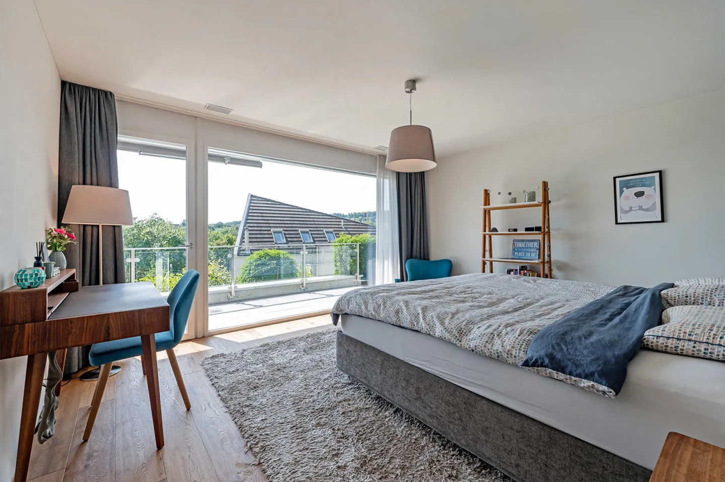 Moderno appartamento con terrazza di 4,5 stanze con vista panoramica, terrazza e giardino - Foto 15 di 18