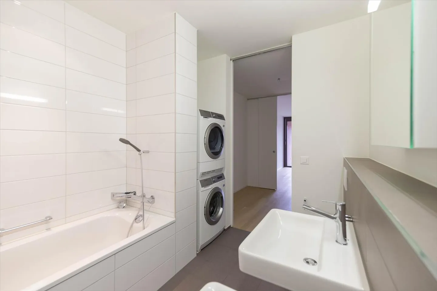 Appartement 3.5 pièces - Foto 7 von 11