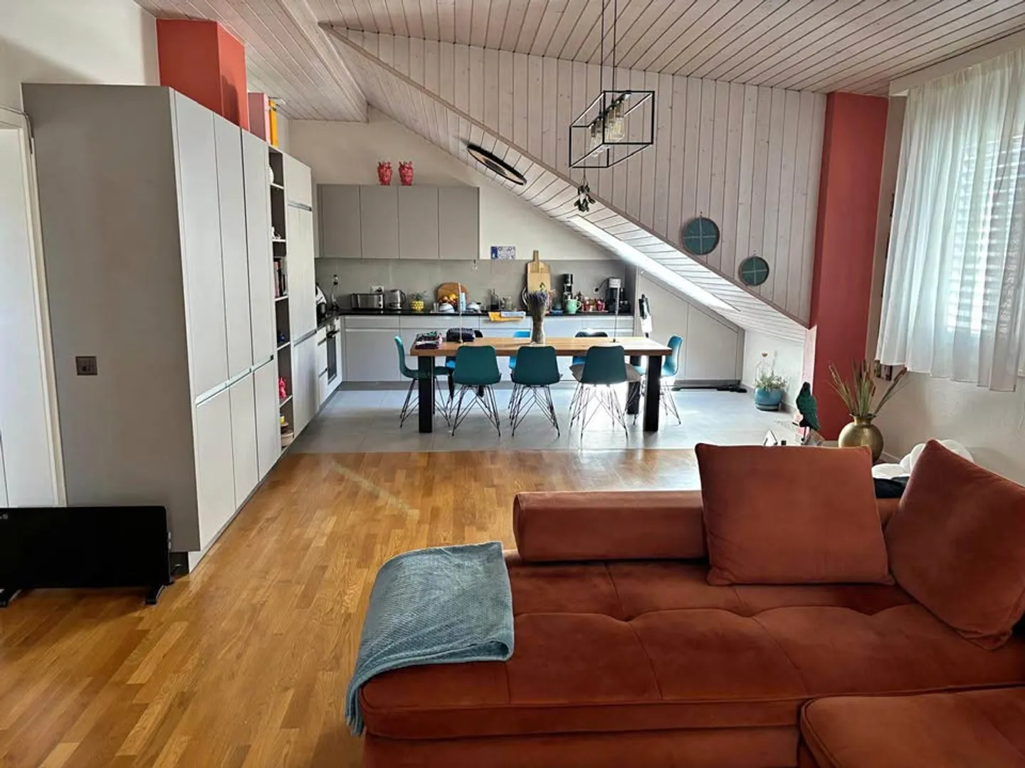 Appartamento 4 locali - Foto 1 di 7