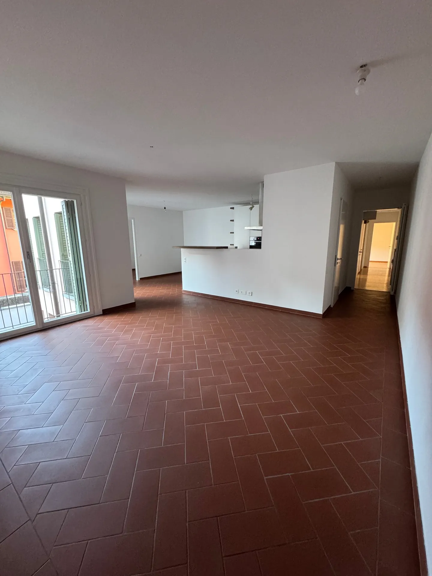 Rental apartment with 4.5 rooms for rent - Photo 1 of 5