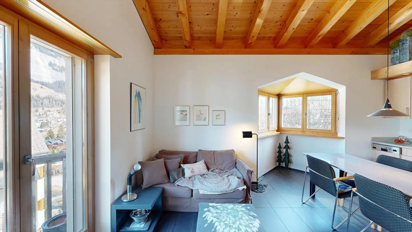Practical 2.5-room holiday apartment in Flims-Waldhaus - Photo 2 of 9
