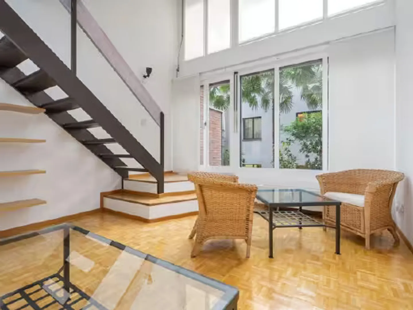 Bright Apartment with Garden Access - Photo 6 of 9
