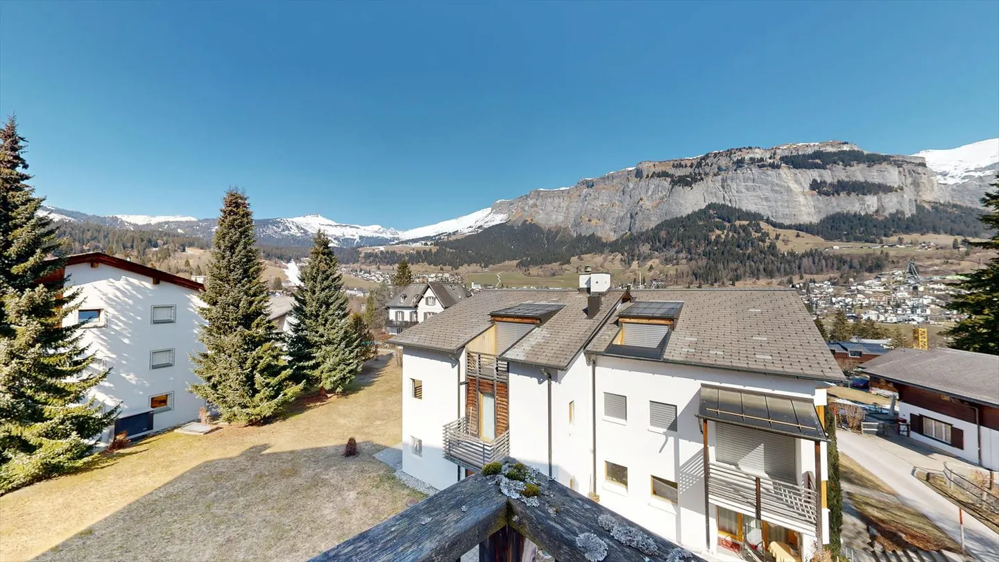 Practical 2.5-room holiday apartment in Flims-Waldhaus - Photo 3 of 9