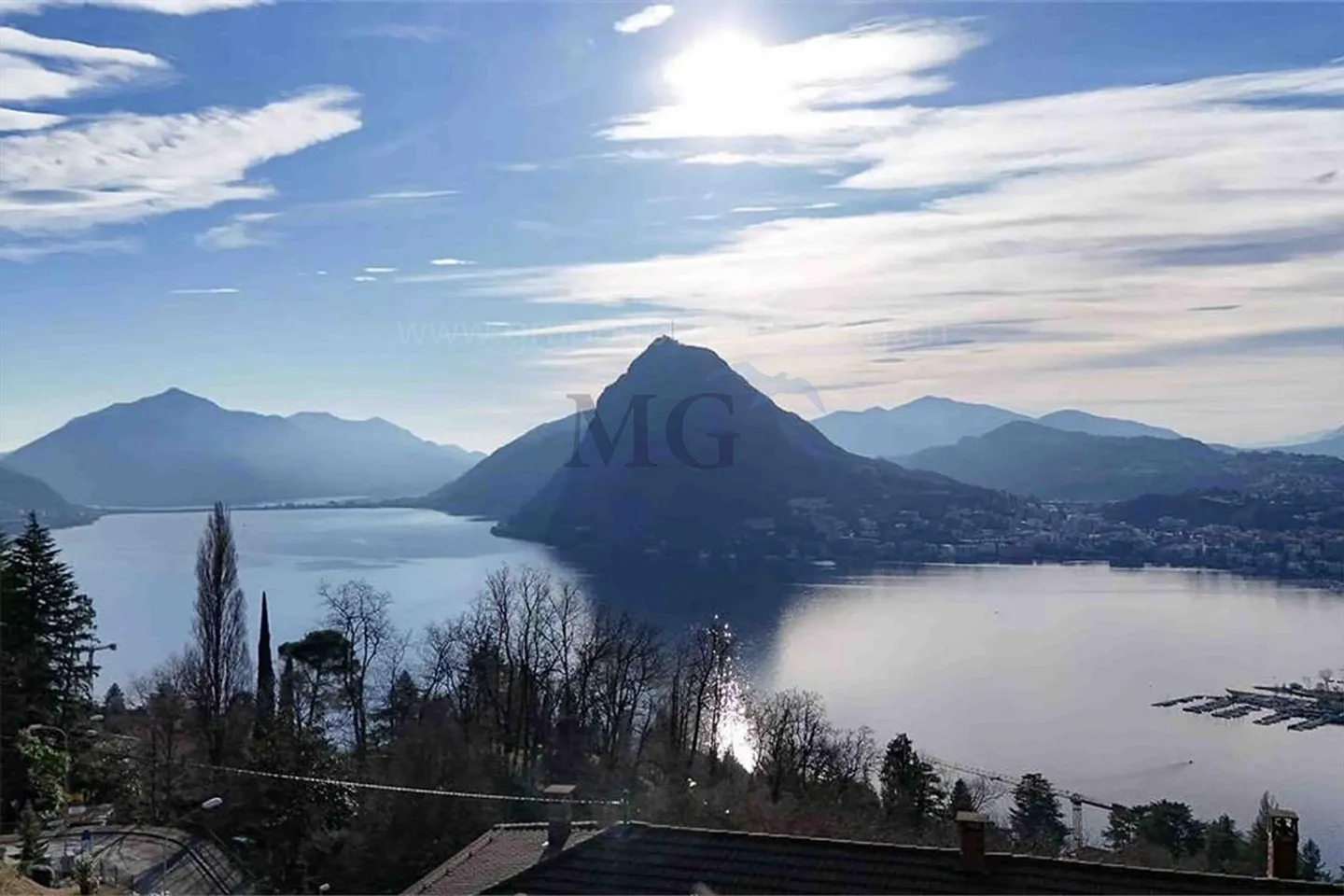 APPARTAMENTO 4,5 LOCALI VISTA LAGO CON PISCINA PRIVATA - Photo 3 sur 7