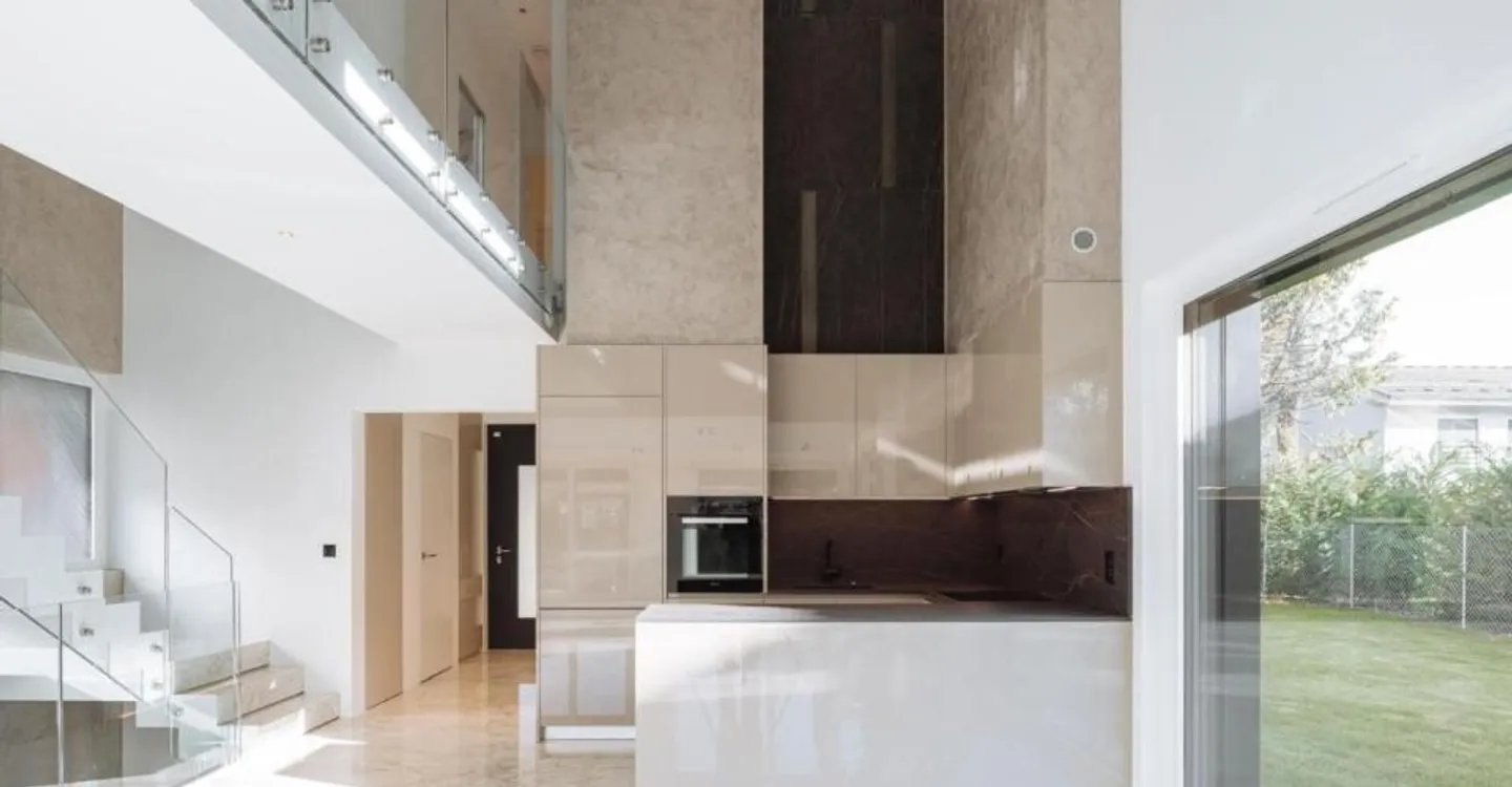 Lusso, comfort e prestazioni alle porte di Cologny - Foto 2 di 2