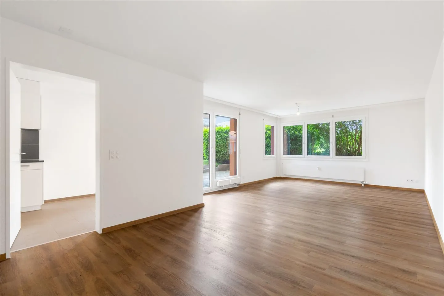 Ihre grosszügige Wohlfühloase! - Foto 2 von 8