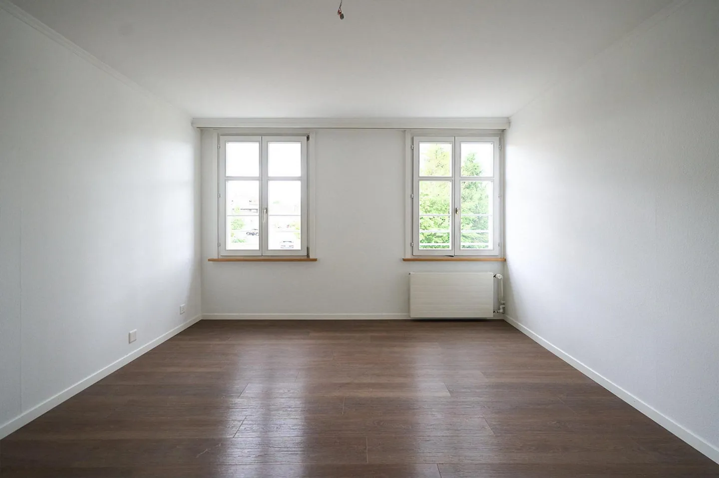 Charming Apartment in a Central Location - Photo 8 of 18