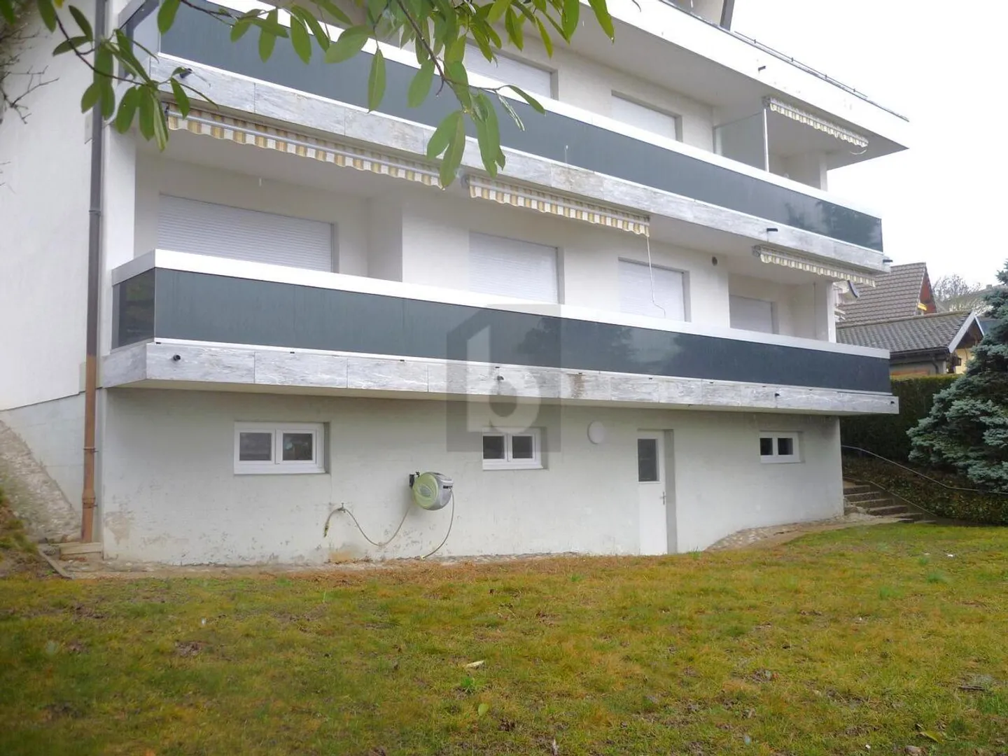 SPACIOUS, FAMILY-FRIENDLY AND MODERN - Photo 1 of 6