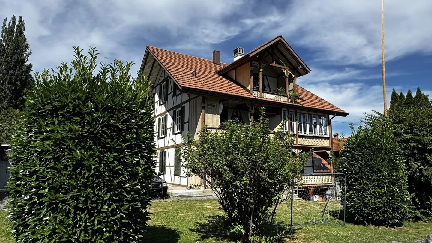 Wunderschönes Mehrfamilienhaus in Gerzensee - Foto 2 von 6