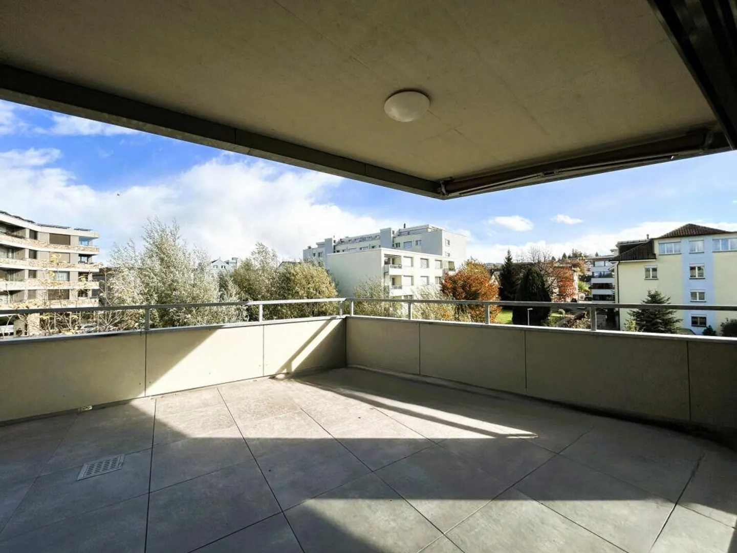 Là où l'élégance rencontre la générosité - Photo 1 sur 13