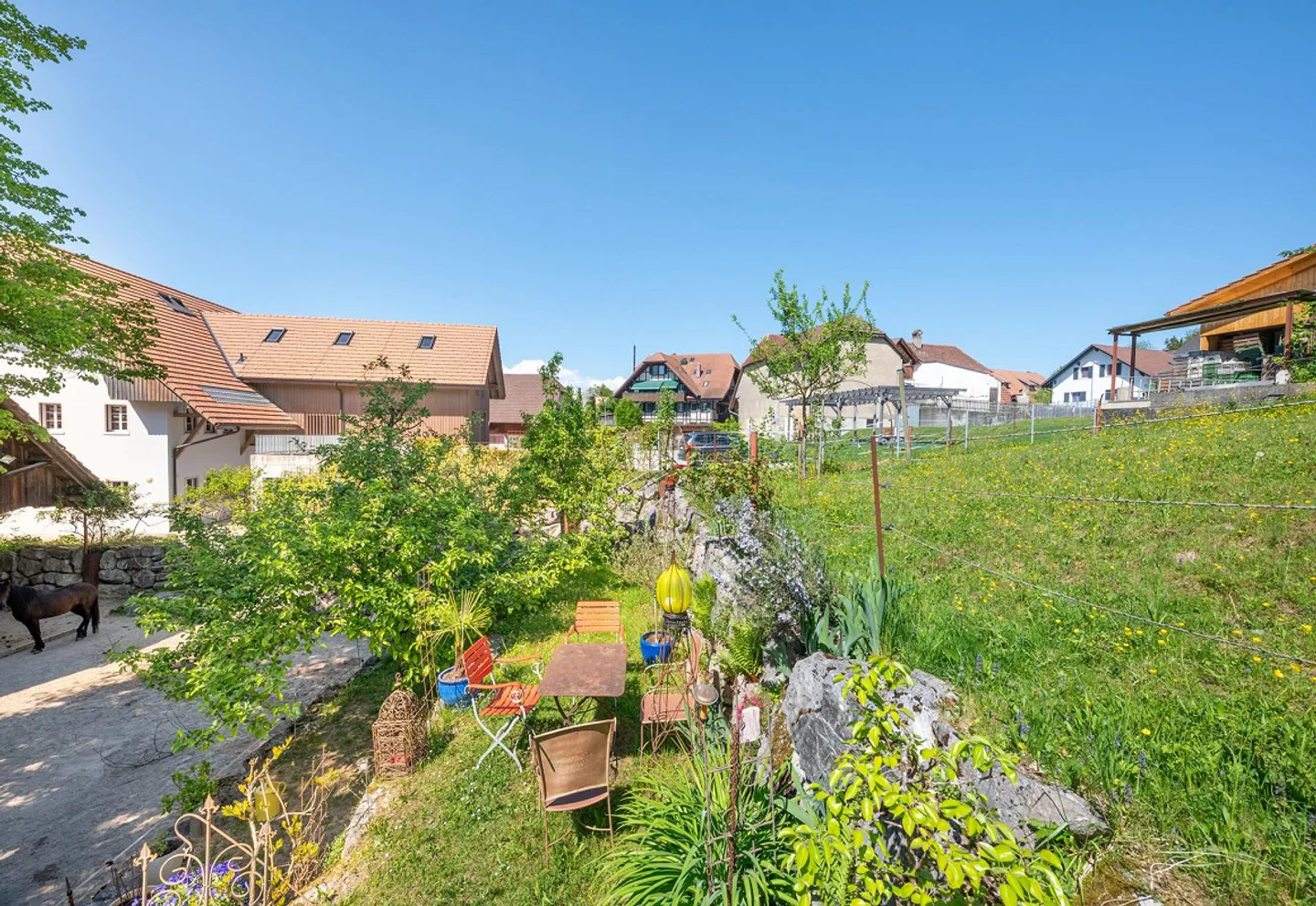 Fattoria ristrutturata nel centro del villaggio - Foto 16 di 17