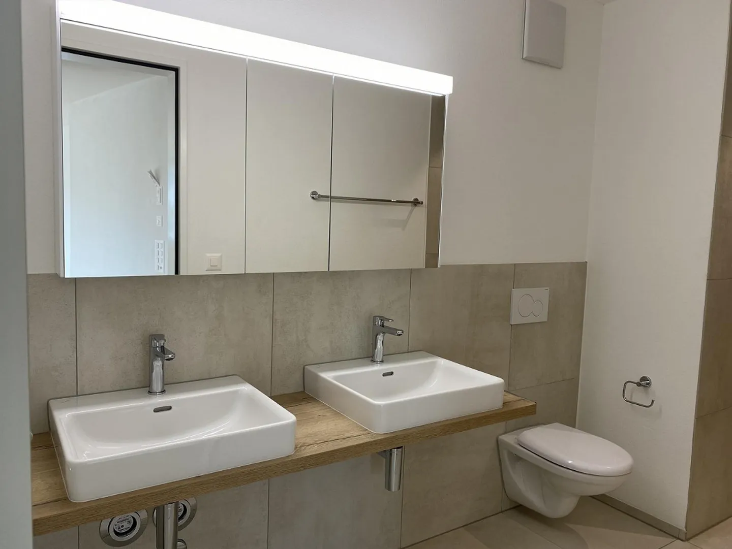 Soleil avec vue large/montagne - Photo 3 sur 10