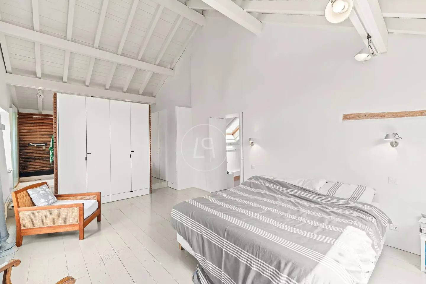 Charming 18th Century Farmhouse - Photo 34 of 46