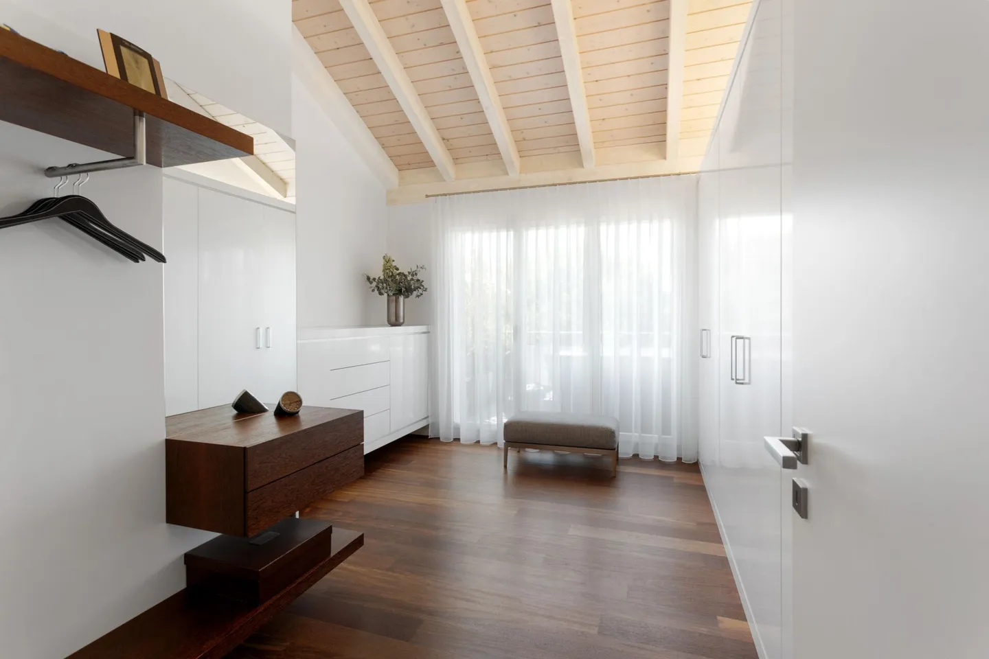 Vivere come in una casa unifamiliare - questa proprietà non lascia nulla a desiderare! - Foto 2 di 19