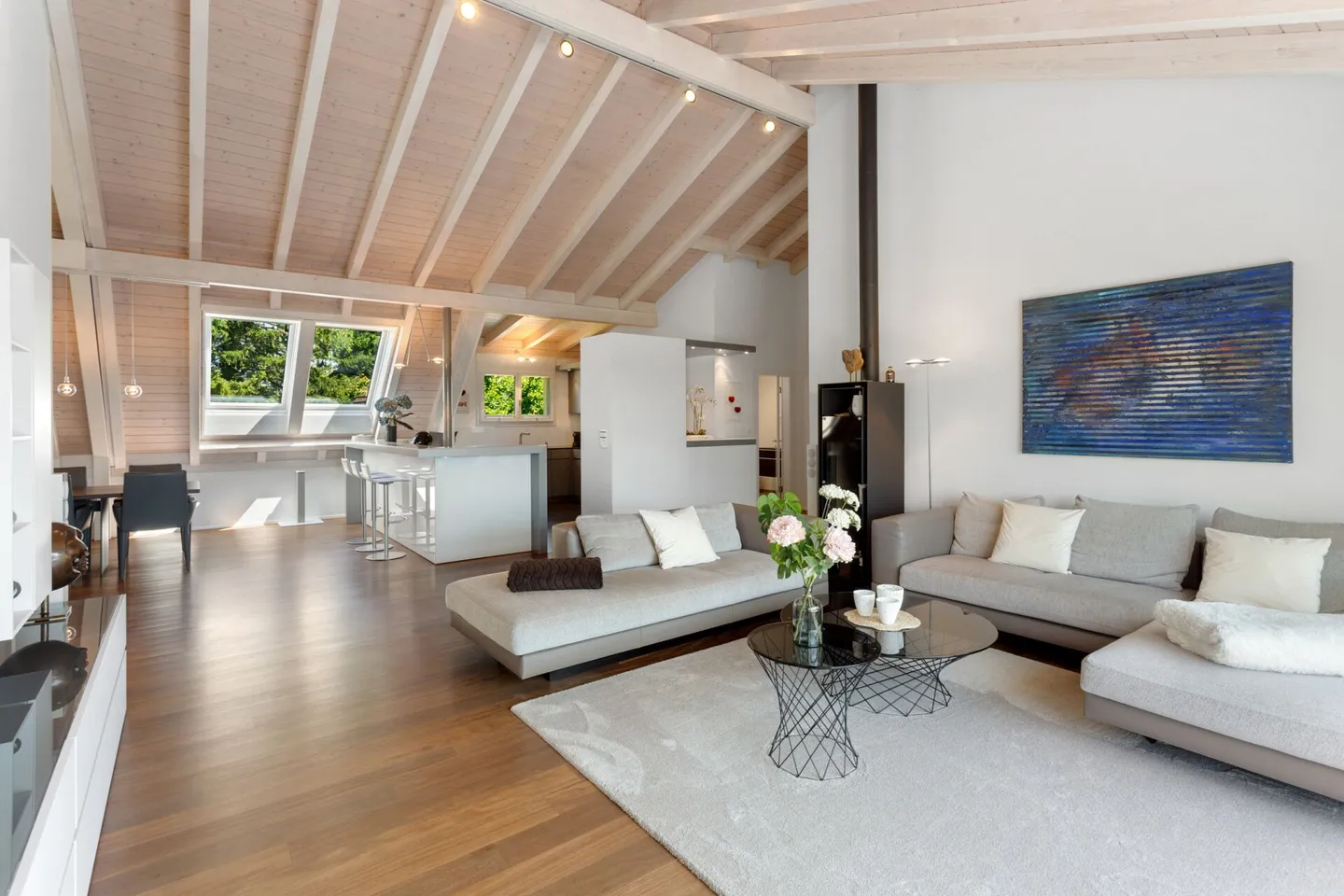 Vivere come in una casa unifamiliare - questa proprietà non lascia nulla a desiderare! - Foto 1 di 19